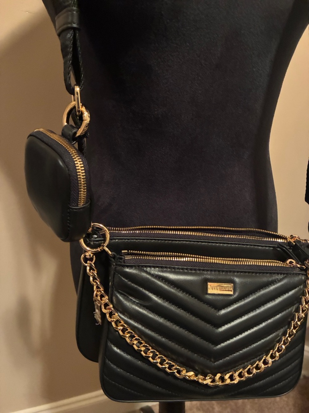 Crossbody Multi-Set Handbag